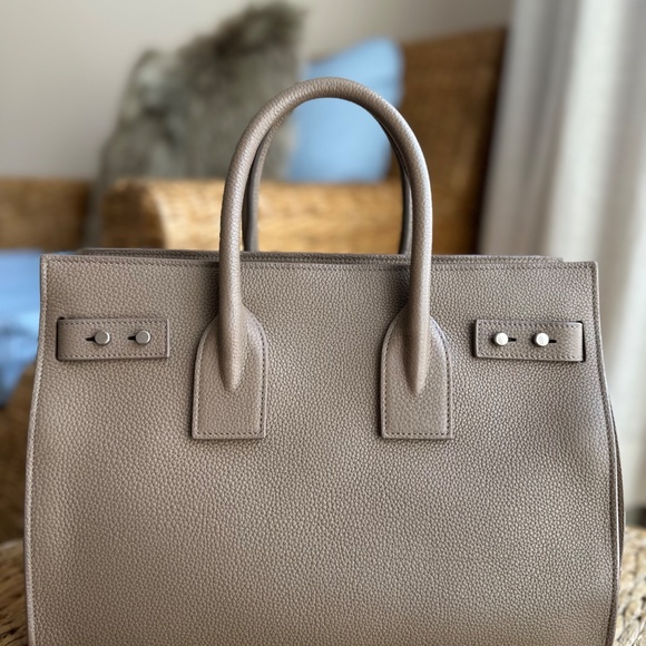 YSL Sac de Jour Souple Bag Leather Small - Picture 2 of 8